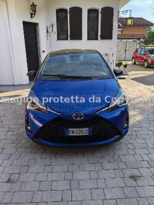 TOYOTA YARIS HIBRID 1.5 HSD TREND BLUE EDITION