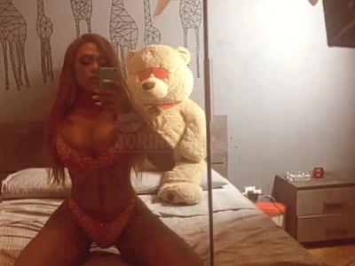 Anitta tx Immagine